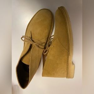 Clarks Dessert Boots